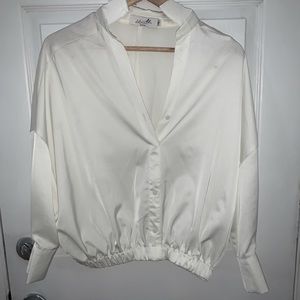 used like new white blouse (over size style )